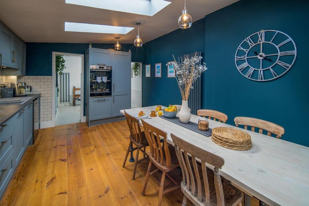 Captain'S Cottage - Central West Cowes - Spacious, Entire 1-Bed Home エクステリア 写真